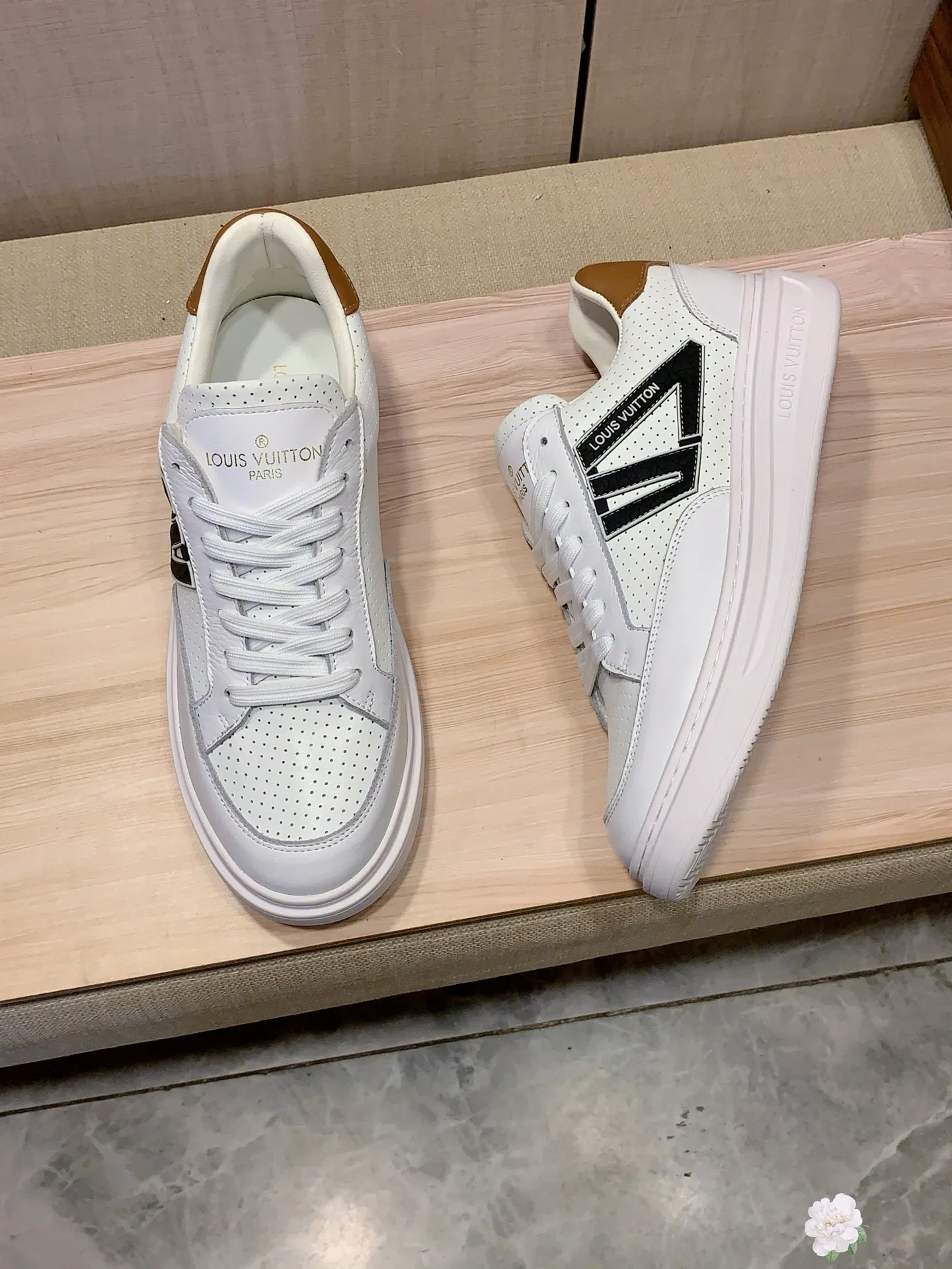 Men's Men's Shoes 💰420💰💰🎩🎩[Lightning][Lightning] "Lv*" The latest and most popular casual shoes, top brands [Seduce] Luxury ~ Purchasing Agency, Top ~ Quality. [Strong] The upper is made of imported breathable cowhide with material ➕ breathable sheepskin feet (•) and fine workmanship. Original stylish and stylish soft rubber wear-resistant and non-slip outsole, light and comfortable on the feet, the real thing looks better when taken in real life, 413: code: 38-44, 6️⃣ colors selected